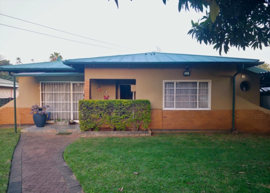3 Bedroom Property for Sale in Oos Einde North West